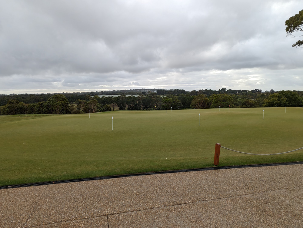Mornington — Photo 1