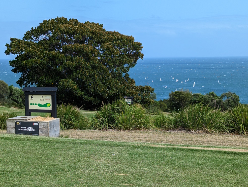 Mornington — Photo 3